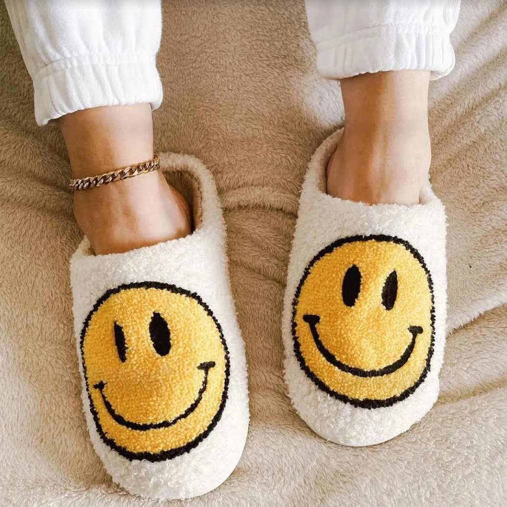 Smiley Face Slippers - Yellowtree